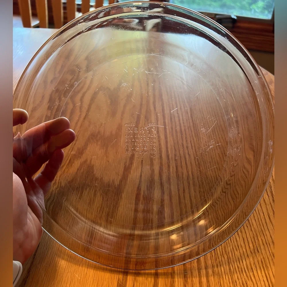 Pyrex Glass Pie Plate #209